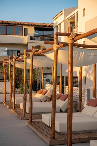Iperion Beach Hotel