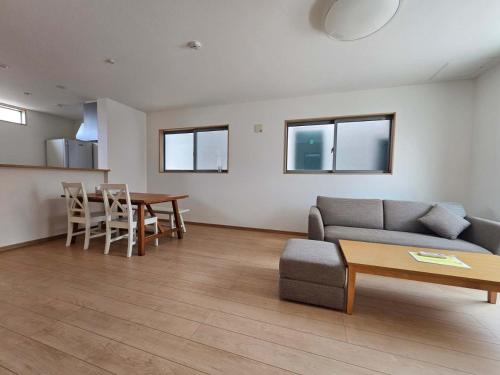 RIZ HOME花園南天下茶屋駅近難波直通Private House