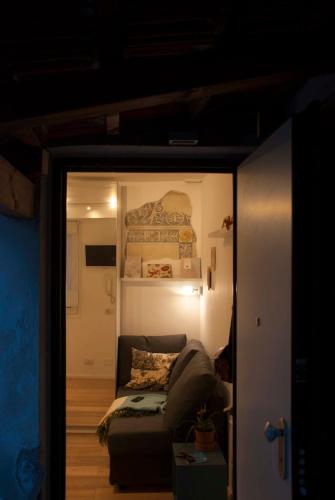 Tiny Studio between Duomo and La Scala