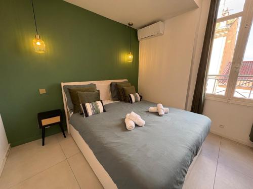Appartement 2 chambres rénové à cannes