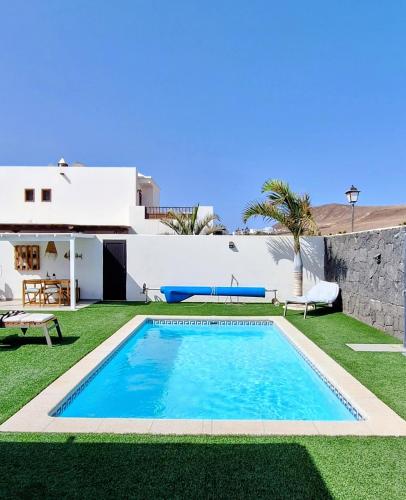 VILLA GARA