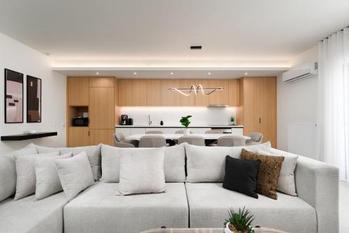 Luxury 4Bedrooms Stay in North Athens