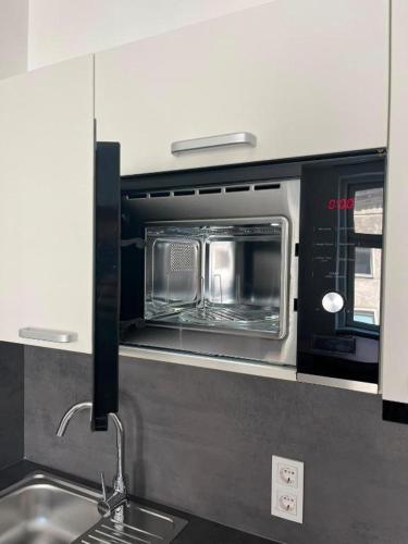 Apartment near Hauptbahnhof & Air Conditioned