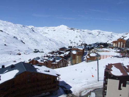 Résidence Trois Vallees - VAL THORENS 2 PIECES 4 PERSONNES EXPOSE SUD ET OFFRANT UNE VUE SUPERBE MAE-7729