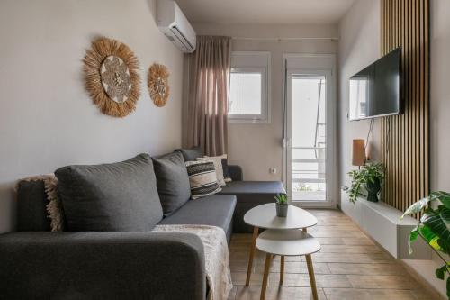 Riviera CityScape 1-BR & Balcony in Athens