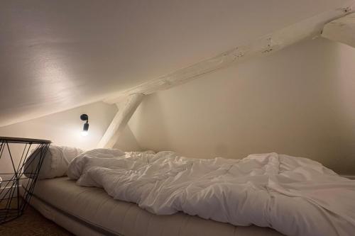 Cozy Studio near Bastille République & Marais