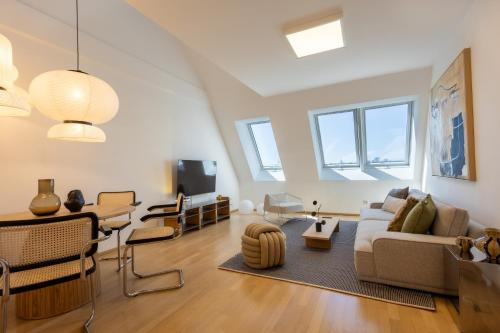 Dachgeschoss Apartment mit Terrasse am Karlsplatz