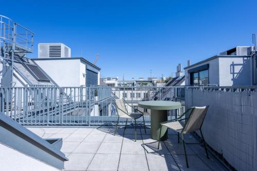 Dachgeschoss Apartment mit Terrasse am Karlsplatz