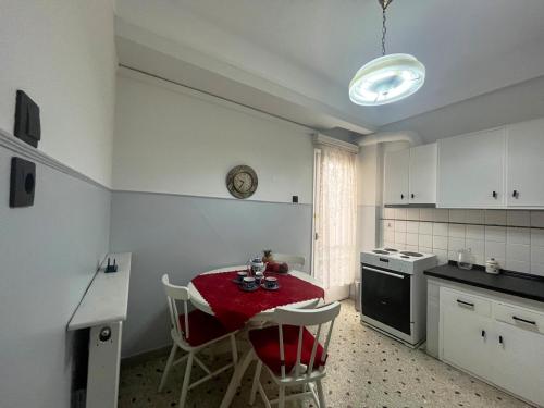 Skyline Balcony Apartment ΔΕΘ Kamara Sintrivani