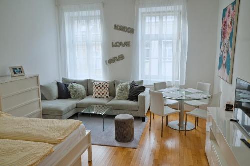 Starlight Apartment
