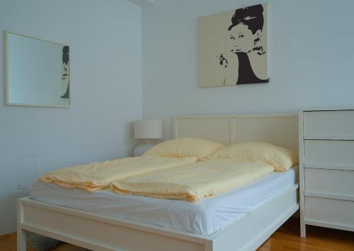 Starlight Apartment
