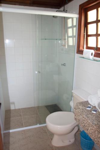 Bilik mandi di Pousada da Cachoeira