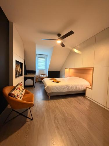 Duplex T3 Moderne au Metro - Clim & Parking Privé