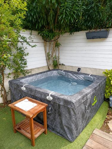 Maison 8 personnes Spa-Jacuzzi Jardin Parking Climatisation