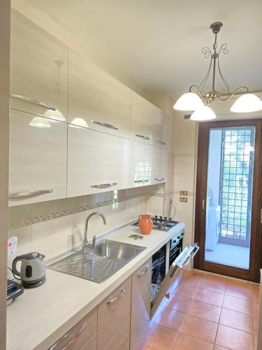 EUR Charme con Giardino Privato