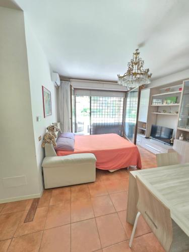 EUR Charme con Giardino Privato