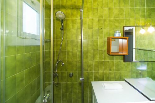 WELCS APARTAMENTO 432 EMP con terraza al canal
