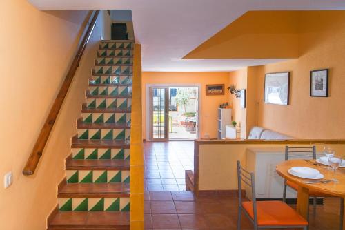 WELCS APARTAMENTO 432 EMP con terraza al canal