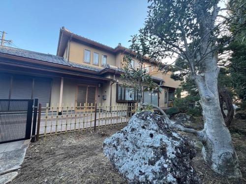 長野で暮らすように泊まる宿 A Real Local Stay in Nagano