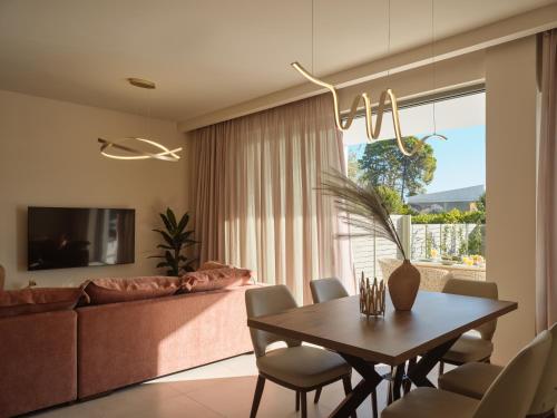 Villa Maria, 3-Bedroom Villa with Private Pool