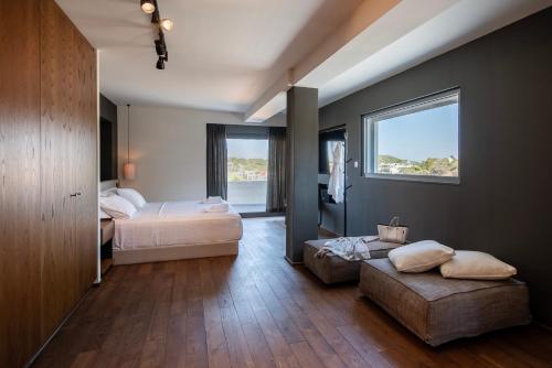 Vouliagmeni Heights Penthouse