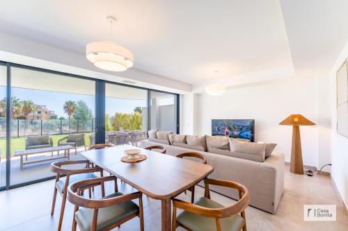 Costa del Sol Modern Escape