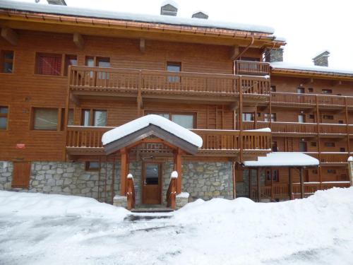 Résidence Les Airelles - Appartement spacieux, à proximité des pistes de ski (100m), et à un arrêt de bus MAE-6560