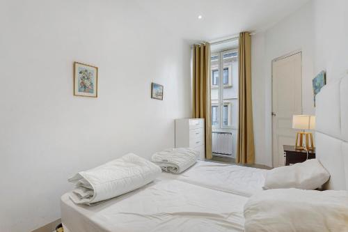 2 Bedroom Apartment Cannes Center