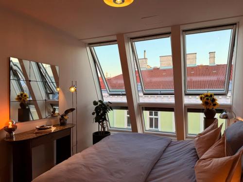 NEW Charming rooftop apartment with terrace