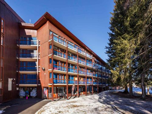 Studio en station avec balcon et WIFI gratuit - FR-1-346-434