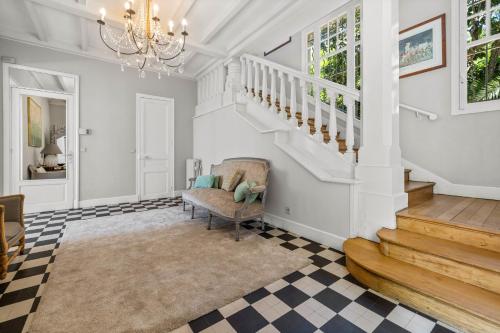 Cannes Luxury Rental - Belle epoque villa to rent close to Cannes center