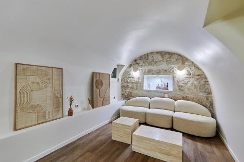 Apartment Le Marais place des Vosges by Studio prestige