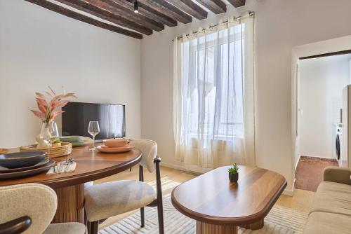Charming apartment in Le Marais Center of Paris