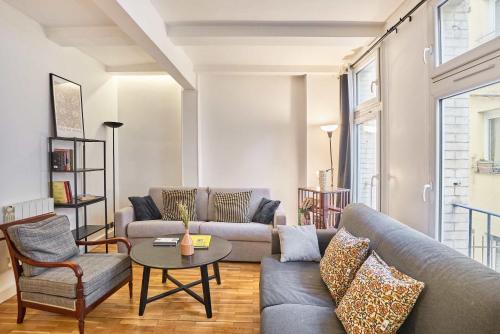 Apartment Saint Germain des Prés by Studio prestige