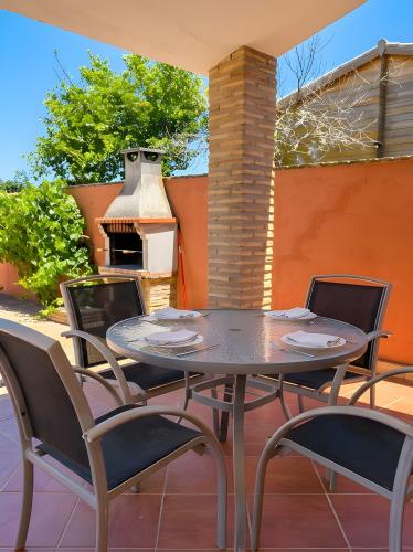 Chalet en Roche Cerca de la Playa con Piscina Privada