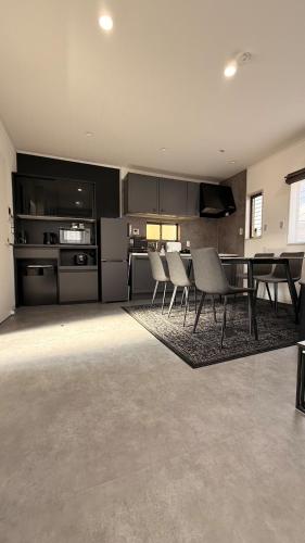 Luxury Home Free Parking Near Namba USJ