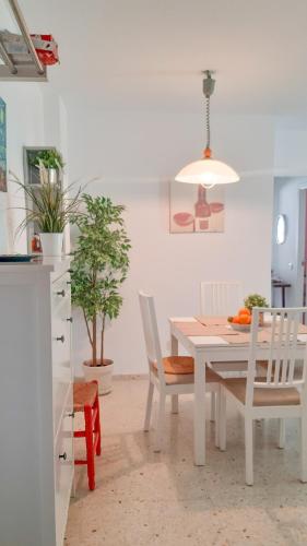 Joanna Gran Arona apartment los cristianos