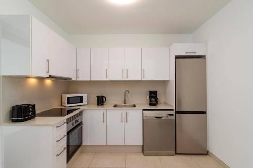 Villa Naira by Villa Plus