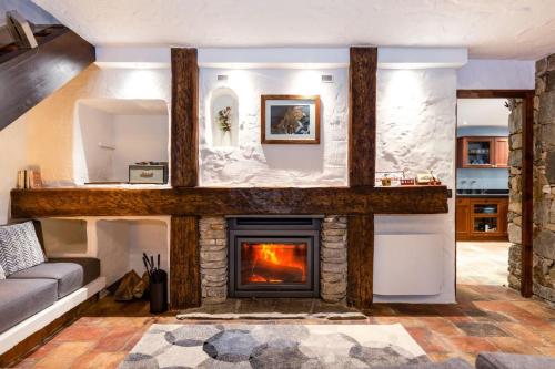 280sqm Chalet 5 BR Sauna Cinema Close to ski lift