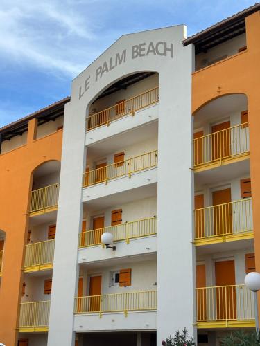 Bel Appartement 4-6 couchages, en bord de mer, accès direct à la plage