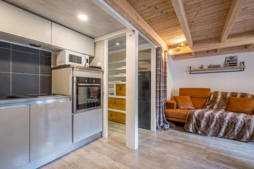 Grand Roc A - 3 bedrooms Apartment Next to skilift - By Cozee Rentals