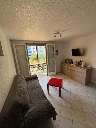Bel Appartement 4-6 couchages, en bord de mer, accès direct à la plage
