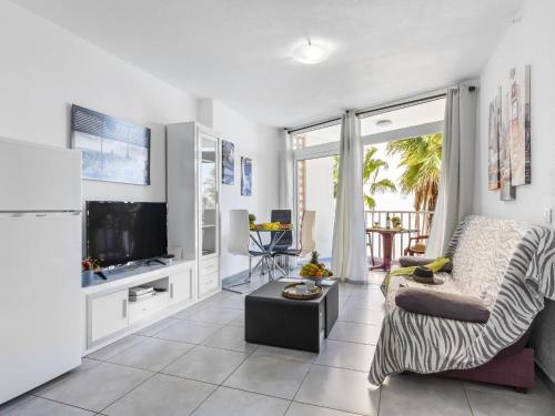Comfy Apartment in Las Americas air condition