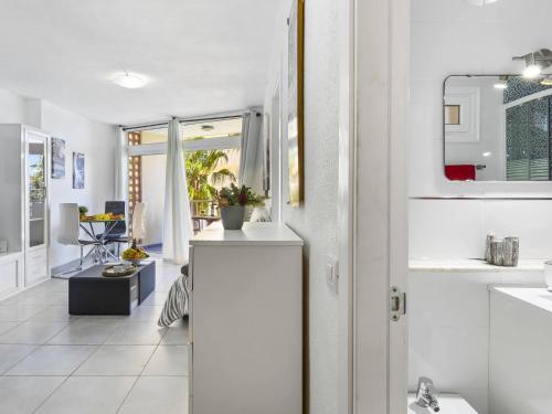 Comfy Apartment in Las Americas air condition