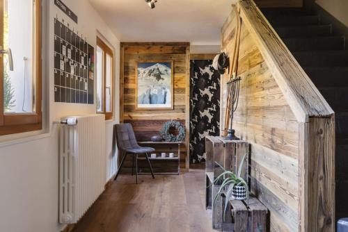 Chalet Benoit - Modern Chalet 8 Pax Free Parking Mountain View - By Cozee Rentals