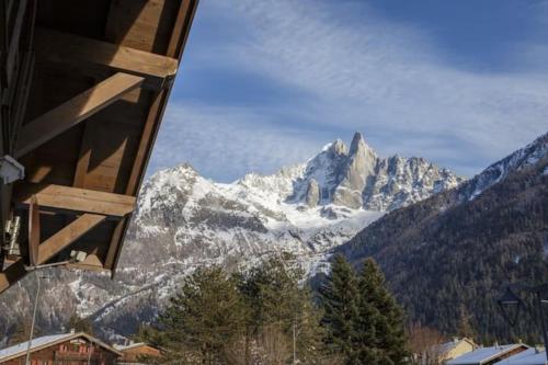 Chalet Scandinave - Ski-in out Piste Flegere - Next to Golf - By Cozee Rentals
