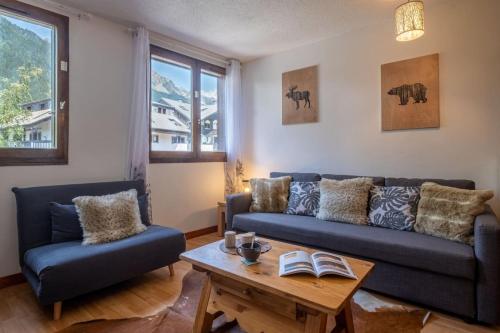Gentianes - City center studio next to Aiguille du Midi lift - By Cozee Rentals