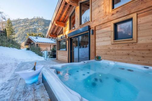 Chalet Seven Summits - Pool - Sauna - Jacuzzi - By Cozee Rentals