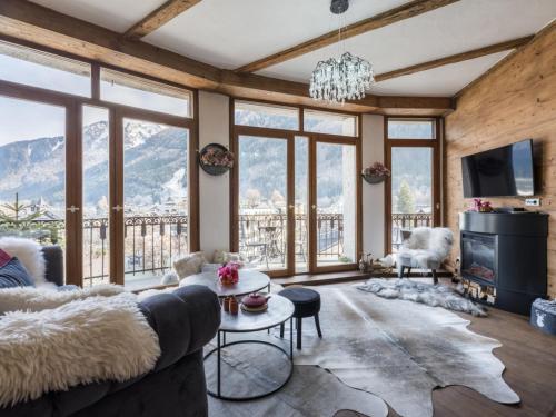 Diamond - Hyper Central 2 Bedrooms - Magnificent Views