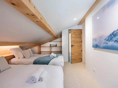 Chalet Bossonge 4 Bedrooms Nordic bath Parking and Garage By Cozee Rentals